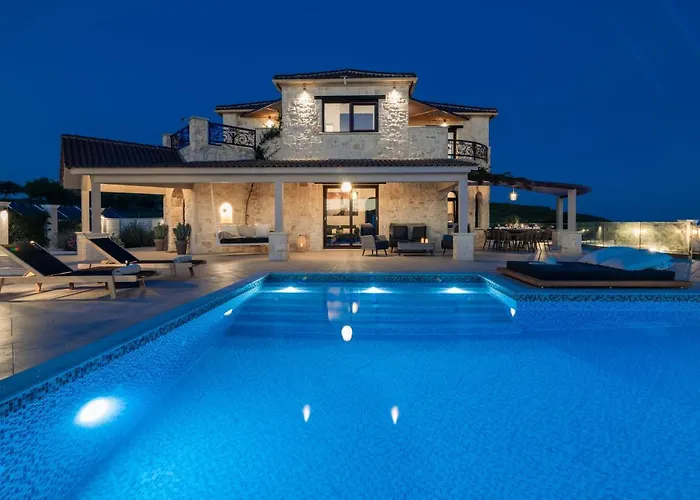 Koukouvayia 빌라 *