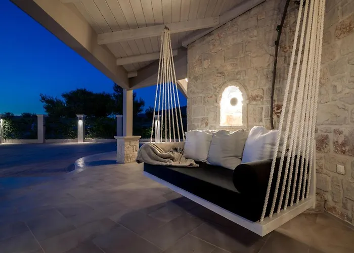 Koukouvayia * Agalás