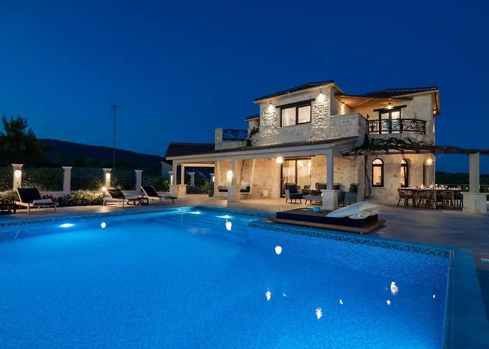 Koukouvayia 빌라 *