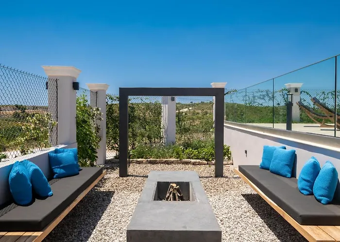 빌라 Koukouvayia Agalás