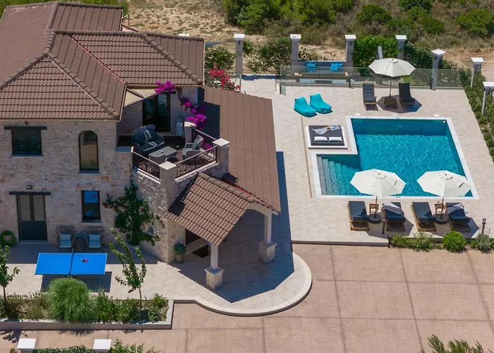 Koukouvayia 빌라 *