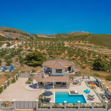 Villa Koukouvayia
