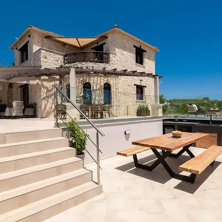 Koukouvayia Villa Agalas